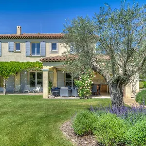 https://villa-indigo.fr-provencehotel.com