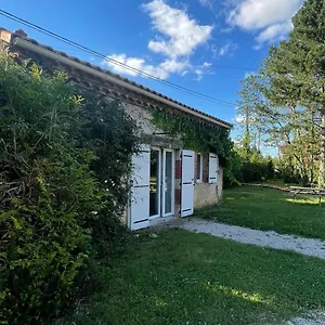 https://castres-maisonnette-proche-du-centre-ville.midi-pyreneeshotels.com